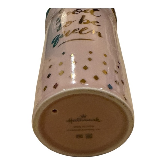 Pink and Gold Crown Tumbler - Picture 2 of 3